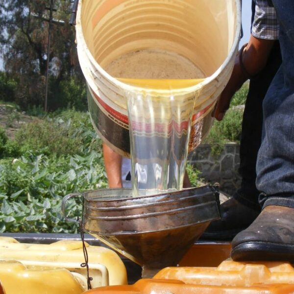 Puebla reportó el aseguramiento de 2 millones de litros de hidrocarburo robado durante el primer año del gobierno de Alejandro Armenta. FOTO: Quadratín.