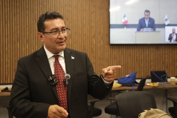 Pável Gaspar plantea reformas para castigar con mayor severidad a quienes colaboren en asaltos bancarios como "halcones". FOTO: Milenio.