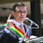 El Gobierno de Bolivia anunció un giro profundo en su política económica al eliminar la subvención a los combustibles tras más de 20 años. FOTO: Rodrigo Paz.