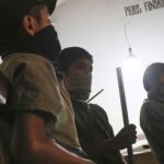 SEGOB puso en marcha una estrategia de cuatro objetivos estratégicos, 23 líneas de acción y la participación de 72 dependencias federales para evitar el reclutamiento de menores al crimen organizado. FOTO: Aristegui Noticias.