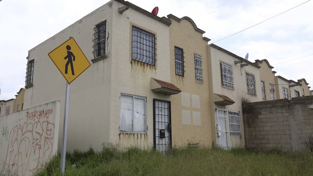 Puebla investiga a 10 notarios ligados al “Cártel del Despojo” en colusión con jueces y magistrados