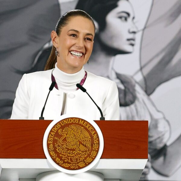 Sheinbaum confirmó que mantendrá acompañamiento directo para la Feria de Navidad y Año Nuevo en Guerrero, además de tres días de vacaciones en Acapulco.