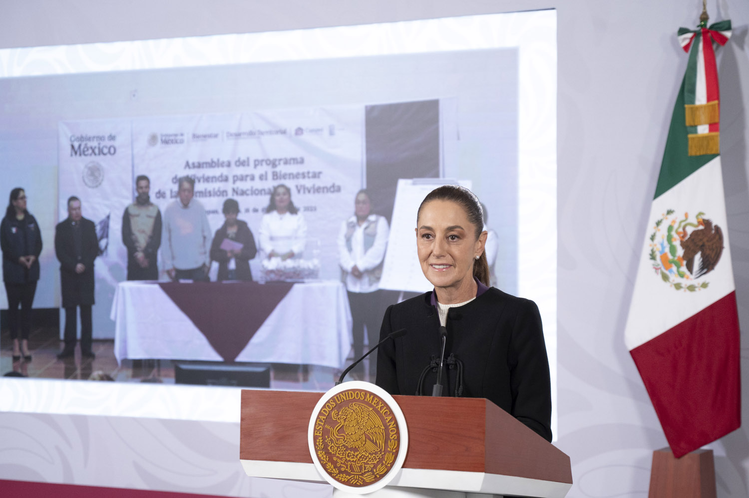 Gobierno de México puso en marcha un sorteo para definir a las primeras familias beneficiarias del Programa Nacional de Vivienda para el Bienestar. Foto: Saúl López / Presidencia