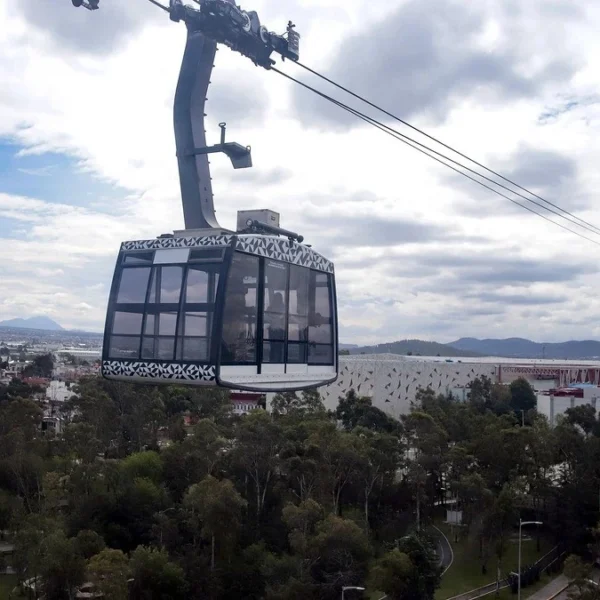 El Teleférico de los Fuertes no desaparecerá, pero sí cambiará de ubicación, con un costo de hasta 60 millones de pesos. FOTO: Agencia Enfoque.