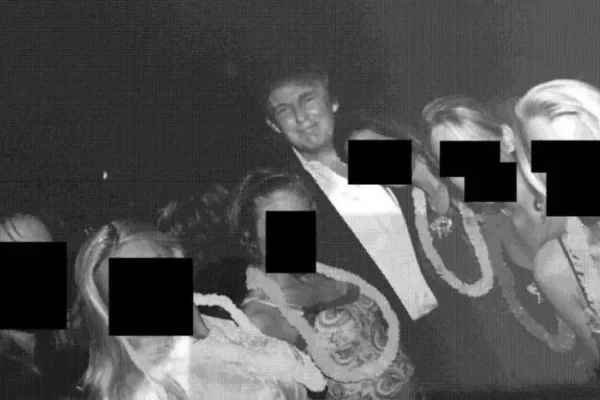 Demócratas del Comité de Supervisión de la Cámara de Representantes publicaron fotografías con Donald Trump, Bill Clinton, Bill Gates y el expríncipe Andrés.