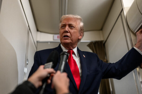 El asesinato de Rob Reiner y su esposa generó una nueva controversia política pues Trump atribuyó el crimen a la postura política del cineasta, que derivó en el "Síndrome de trastorno de Trump". FOTO: Casa Blanca.