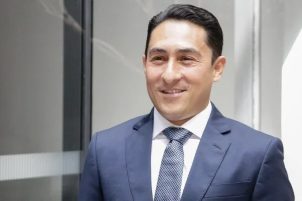 El Congreso de Puebla definió la terna final para la Auditoría Superior del Estado: Germán Reyna y Herrero, Román Sánchez Zamora y Bibiana González Pérez; la designación se votará este miércoles en el Pleno.