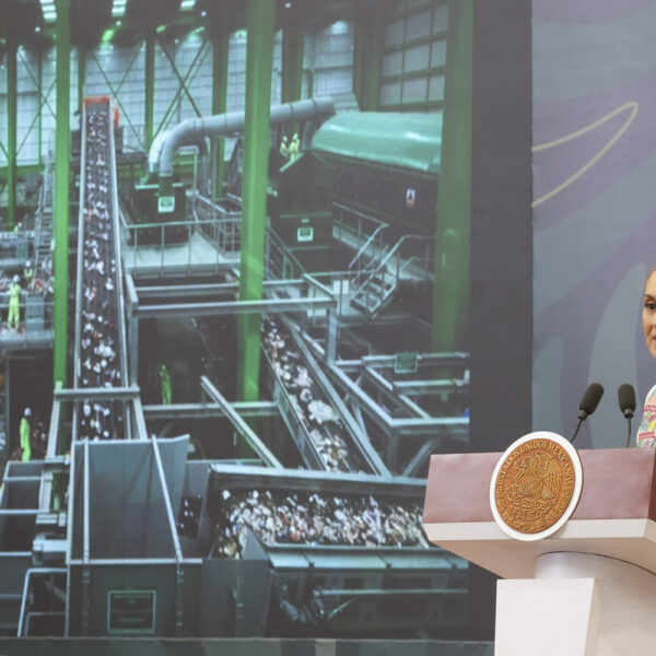 El Polo de Economía Circular en San José Chiapa prevé hasta 5 mil empleos y un modelo de reciclaje para reducir el impacto ambiental. FOTO: Hazel Cárdenas / Presidencia.