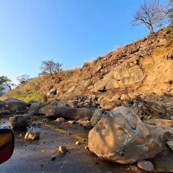 Guerrero reporta saldo blanco tras el sismo de 6.5; autoridades descartan riesgo de tsunami y confirman daños menores en seis viviendas de adobe en San Marcos. FOTO: X.