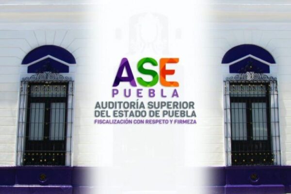 10 aspirantes comparecieron hoy ante el Congreso para designar el titular de la ASE; Pavel Gaspar rechaza favoritos.