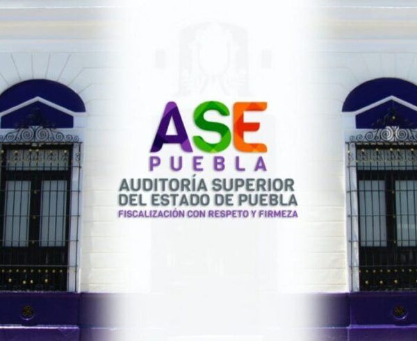 10 aspirantes comparecieron hoy ante el Congreso para designar el titular de la ASE; Pavel Gaspar rechaza favoritos.