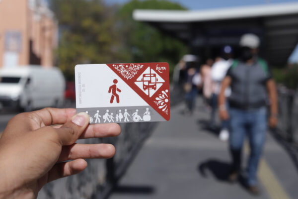 Tras la implementación de la campaña "Sin tarjeta no hay ingreso" para las líneas del RUTA; 30 chóferes renunciaron, confirmó la SMT. FOTO: EsImagen.