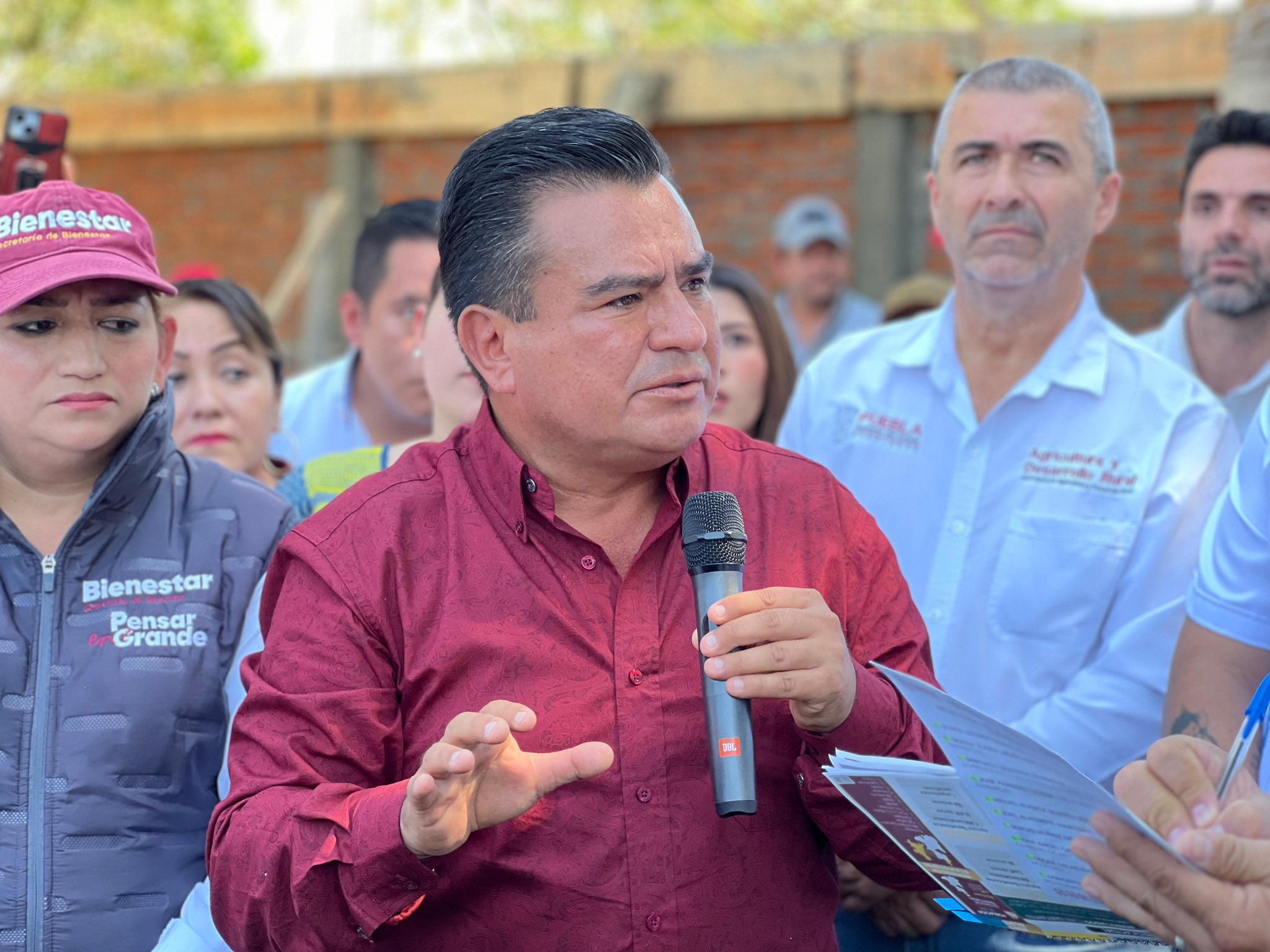 Exponen supuestos señalamientos por asignación de obras a consuegro del alcalde de Xicotepec