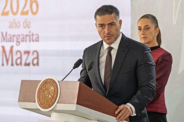 Omar García Harfuch informó que una célula ligada a Los Chapitos estaría detrás del ataque armado contra diputados locales en Culiacán.