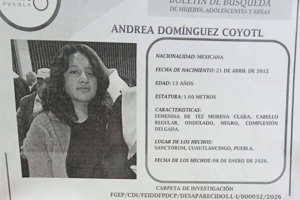 La Fiscalía de Puebla busca a Crystel Guadalupe, de 15 años, y Andrea Domínguez, de 13, reportadas como desaparecidas en distintos puntos del área metropolitana.