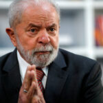 Sheinbaum y Lula acordaron coordinar esfuerzos para impulsar una salida pacífica a la crisis en Venezuela y rechazaron cualquier ataque a su soberanía. FOTO: REUTERS.