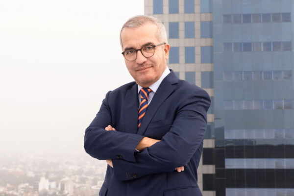 Luis Ugalde, ex-titular del IFE, afirmó que la reforma electoral no avanzará ante la puesta en peligro del statu quo de los partidos políticos en el poder. FOTO: Divulga mx.