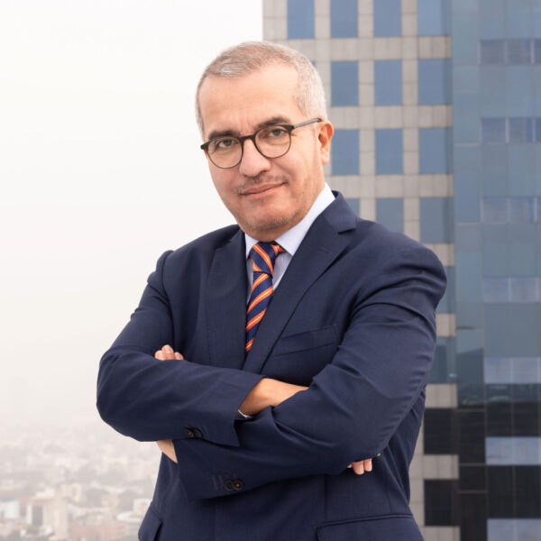 Luis Ugalde, ex-titular del IFE, afirmó que la reforma electoral no avanzará ante la puesta en peligro del statu quo de los partidos políticos en el poder. FOTO: Divulga mx.