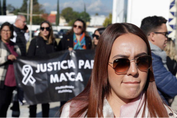 La familia de Mayca llamó a los seres queridos de Sandra Paola a unirse para exigir justicia por el siniestro vial en Vía Atlixcáyotl que les arrebató la vida a ambas jóvenes. FOTO: Agencia Enfoque.