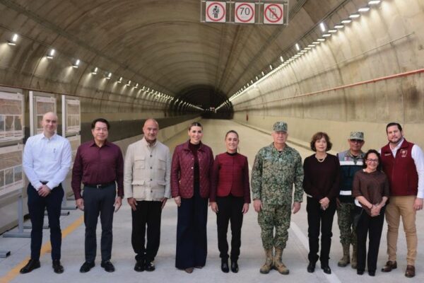 Desde la frontera, Sheinbaum lanza mensaje a Estados Unidos: “los puentes siempre serán mejores que los muros” y respalda a migrantes mexicanos. FOTO: IMER noticias.
