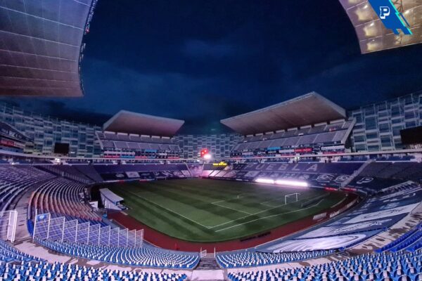 Estadio Cuauhtémoc está en condiciones óptimas para albergar partidos del Puebla, Cruz Azul y encuentros internacionales durante este año; según autoridades estatales. FOTO: Estadios FC.