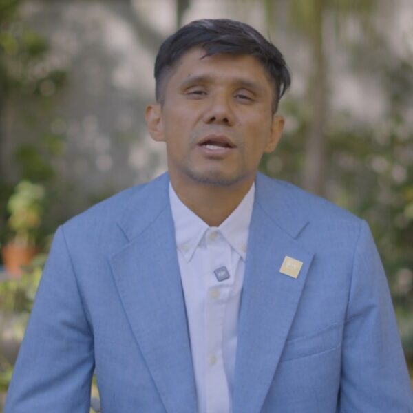 El académico de IBERO Puebla, Leonardo Escobar, acusó a la Guardia Nacional y a policías de Apodaca de detenerlo ilegalmente, golpearlo y mantenerlo incomunicado durante 14 días. IMAGEN: Ibero Puebla.