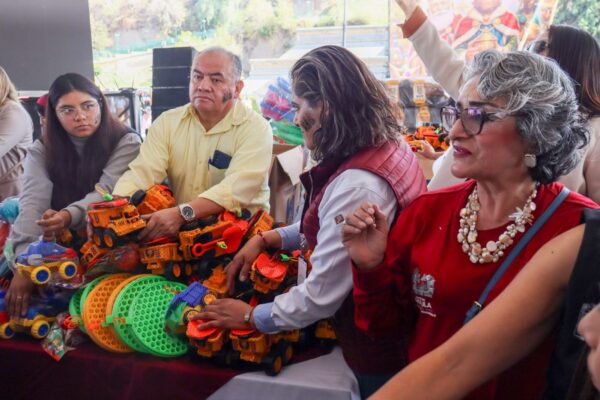 El Parque Soria se llenó de alegría este 6 de enero, con rosca de Reyes y espectáculos para la infancia.