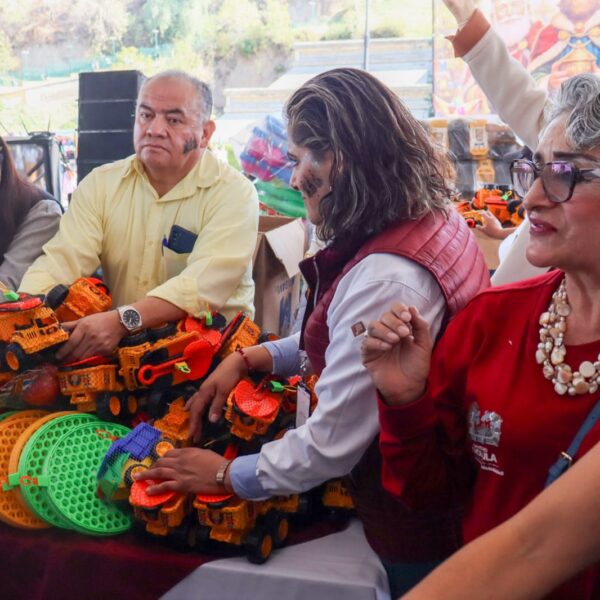El Parque Soria se llenó de alegría este 6 de enero, con rosca de Reyes y espectáculos para la infancia.