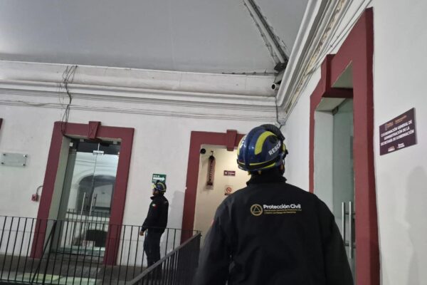 Sismo de magnitud 5.2 con epicentro en Guerrero no dejó afectaciones en Puebla, informó Protección Civil estatal.