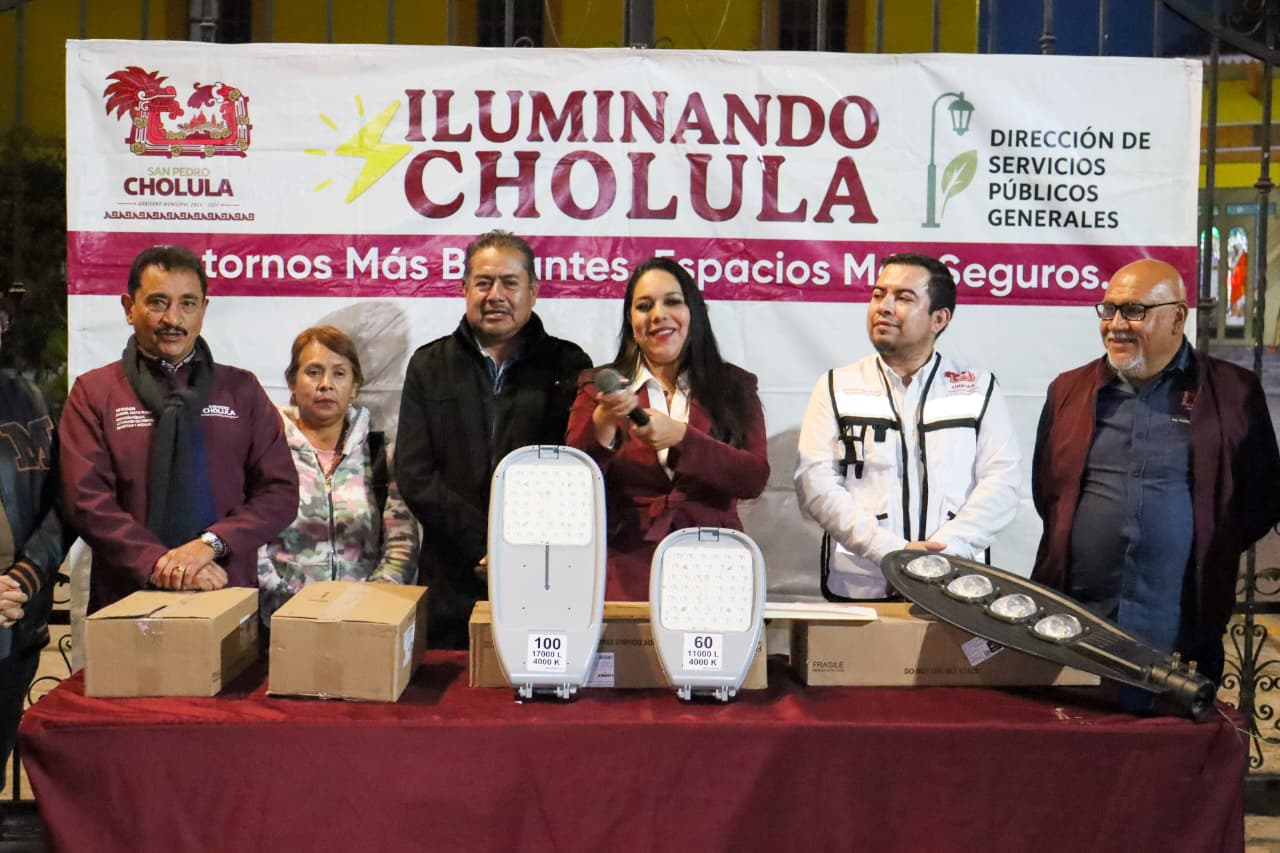 48 luminarias LED fueron instaladas en San Cristóbal Tepontla como parte de las mejoras municipales del Gobierno de Cholula.