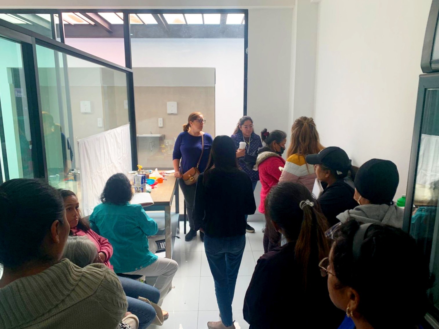 DIF Cholula impulsa el autoempleo con talleres gratuitos para mujeres en Casa Carmen Serdán