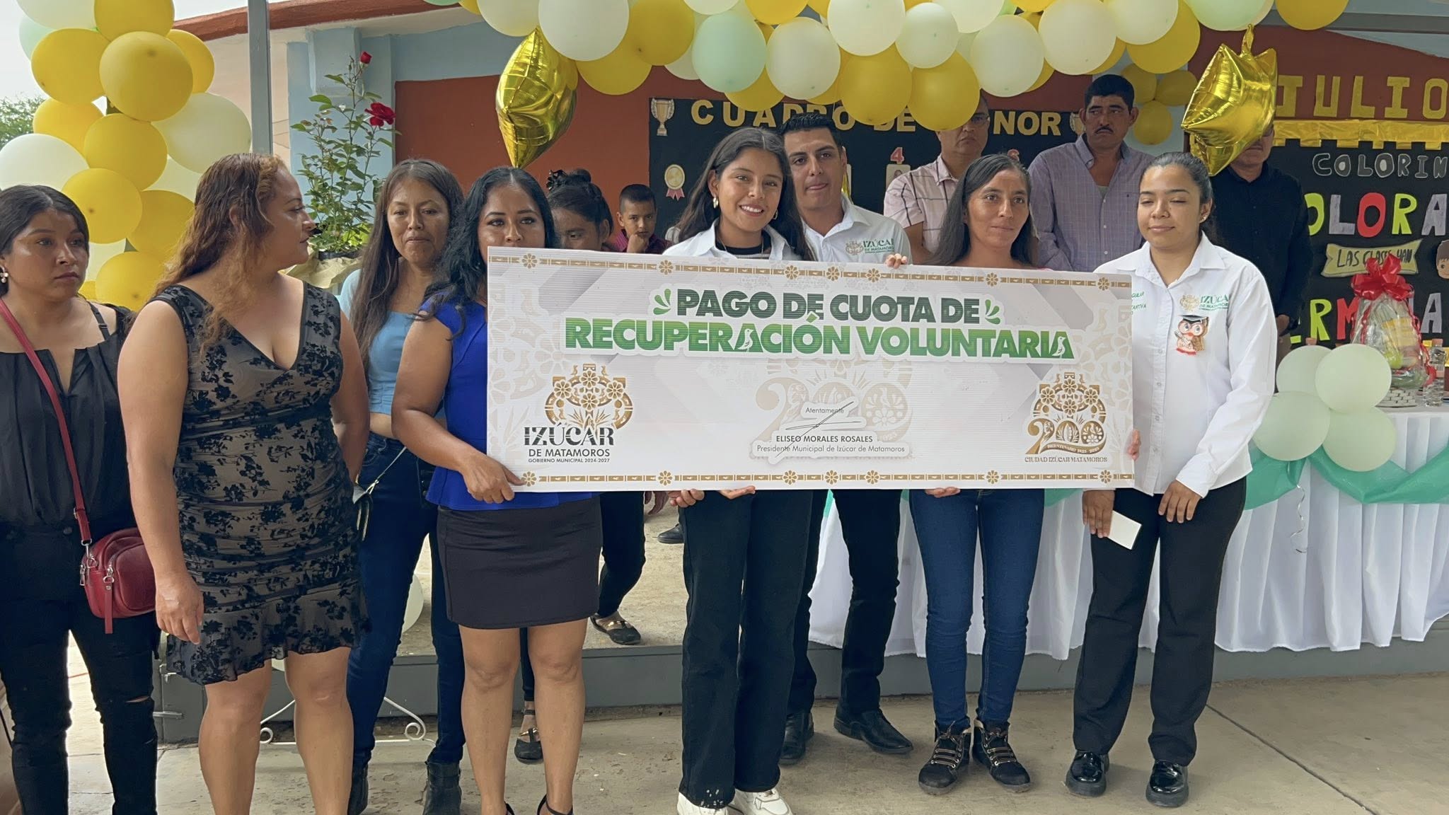 Remueven a funcionaria de labores municipales por polémica de doble cargo y posible doble cobro en Izúcar y Puebla