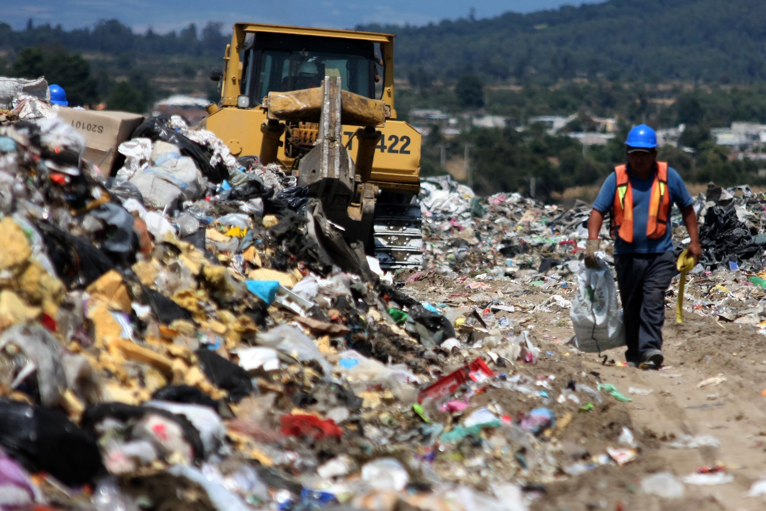 Armenta advierte colapso de rellenos sanitarios y urge transformar residuos en Puebla