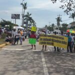 Comunidad de Bonfil, Acapulco protesta ante lo que consideran “siembra de delitos” sobre dos personas distinguidas del lugar. FOTO: Redes sociales.