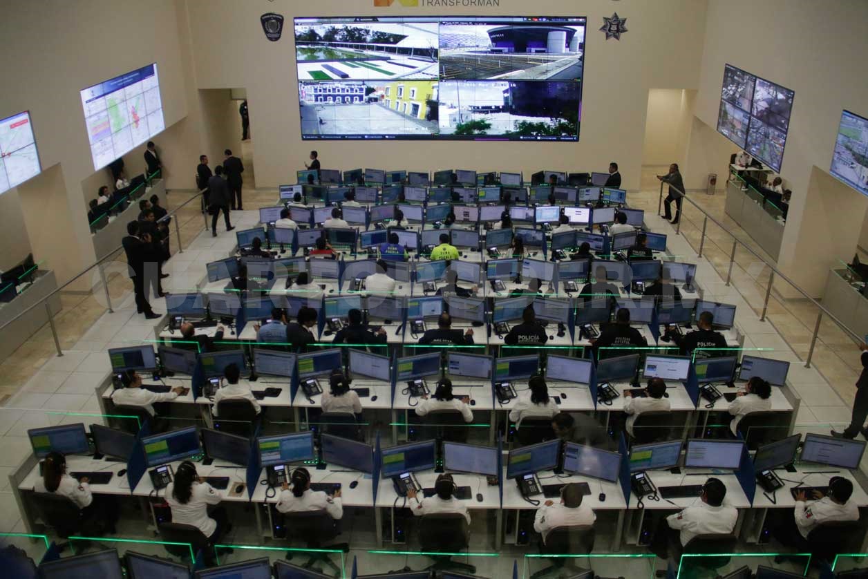 El Ayuntamiento de Puebla lanzó dos licitaciones para garantizar que la infraestructura tecnológica de seguridad y respuesta inmediata continúe operando sin interrupciones. FOTO: Cuarto Poder.