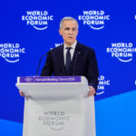 Sheinbaum respaldó el mensaje del primer ministro de Canadá en Davos y coincidió en que el viejo orden mundial ha llegado a su fin. FOTO: AP.