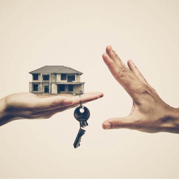 Anuncios falsos han convertido a los fraudes inmobiliarios en una de las principales amenazas para el patrimonio de las familias poblanas. FOTO: ¡Stock.