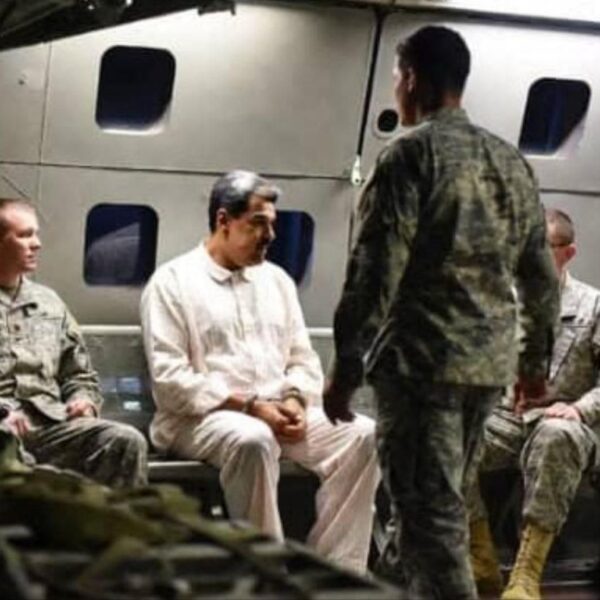 La detención de Nicolás Maduro generó posturas contrastantes entre los partidos de oposición en México mientras MORENA respaldó la posición del gobierno federal.