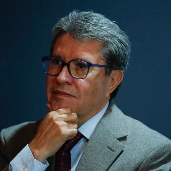 Monreal reconoció que sin el respaldo del PT y del PVEM no hay margen para avanzar en la reforma electoral. FOTO: La Jornada.