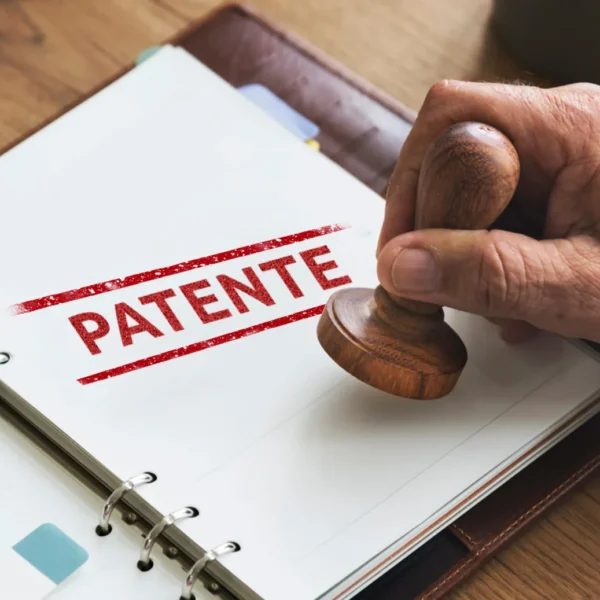 Más de 900 patentes se registraron en Méxicoen 2025, cifra récord para el país. FOTO: Alto Nivel.