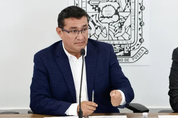 Congreso dará seguimiento a auditoría contra el alcalde de Xicotepec por presuntas irregularidades.