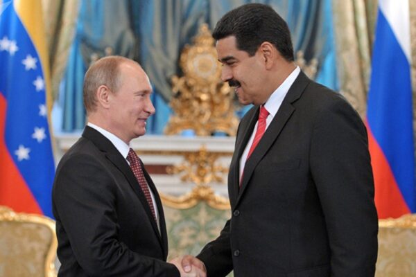Putin y Maduro tenían una reunión programada este próximo miércoles.