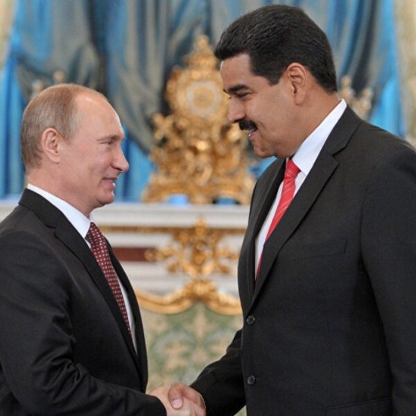 Putin y Maduro tenían una reunión programada este próximo miércoles.