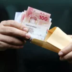 Desde el 1 de enero de 2026 entró en vigor el alza al salario mínimo, con 315.04 pesos diarios, para 9,582.47 pesos mensuales. FOTO: ¡Stock.