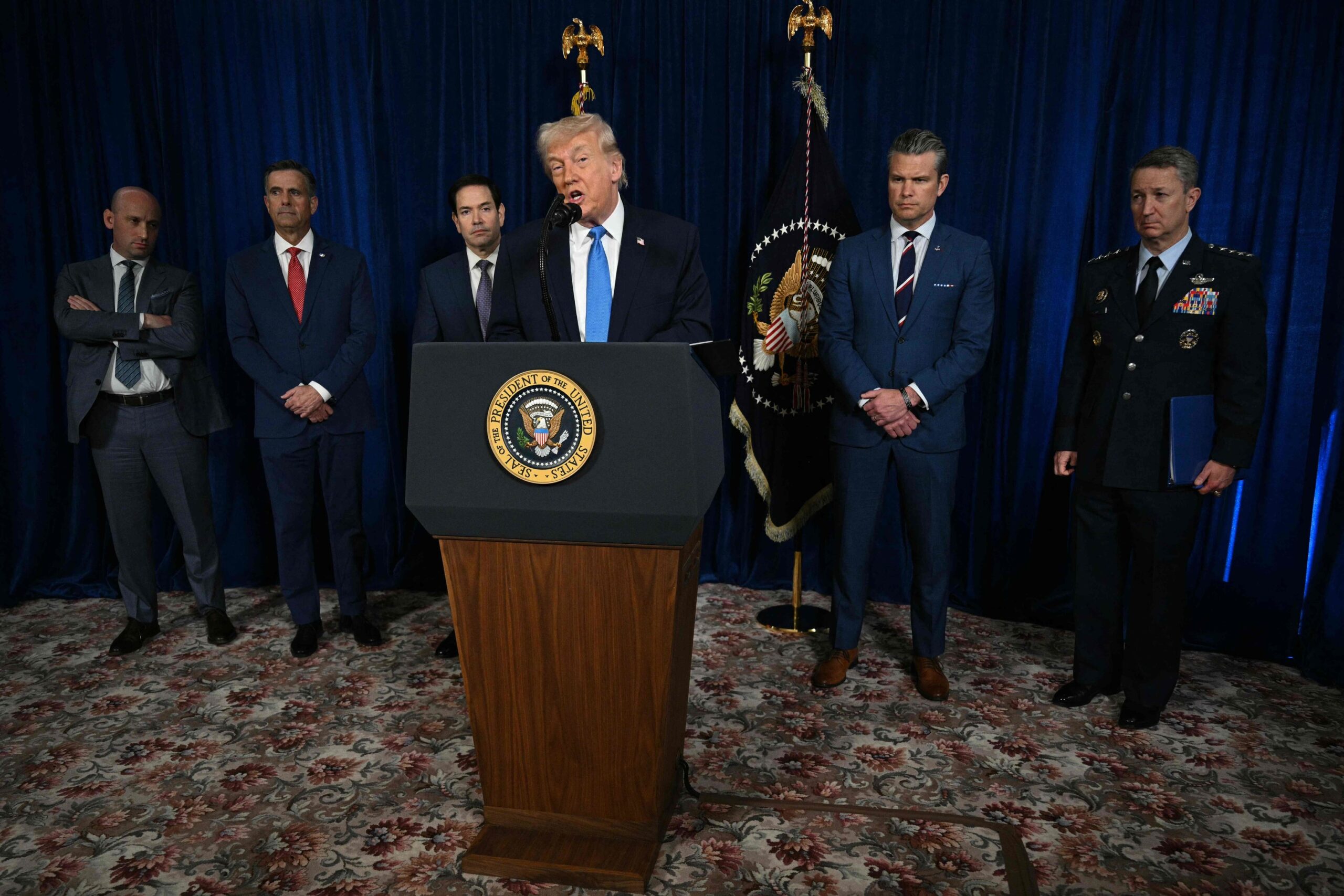 Trump afirma que EUA “gobernará” Venezuela hasta una transición pacífica tras captura de Maduro