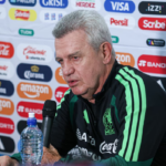 El 'Vasco' Aguirre aseguró que cuenta con el 80% de la lista para el Mundial 2026 definida previo al amistoso vs Bolivia. FOTO: David Tamayo.