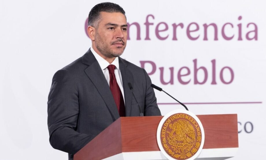 Omar García Harfuch confirma que una célula de Los Chapitos secuestró a los 10 mineros en Sinaloa al creer que eran del grupo rival: Los Mayos. FOTO: Once Noticias.