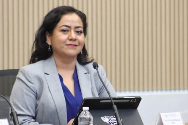 La llegada de Blanca Alcalá provoca choque en el Congreso de Puebla; Celia Bonaga advierte fracturas por "decisiones de cúpula" y Susana Riestra defiende la suma de la ex priista para fortalecer a la oposición. FOTO: Redes sociales.