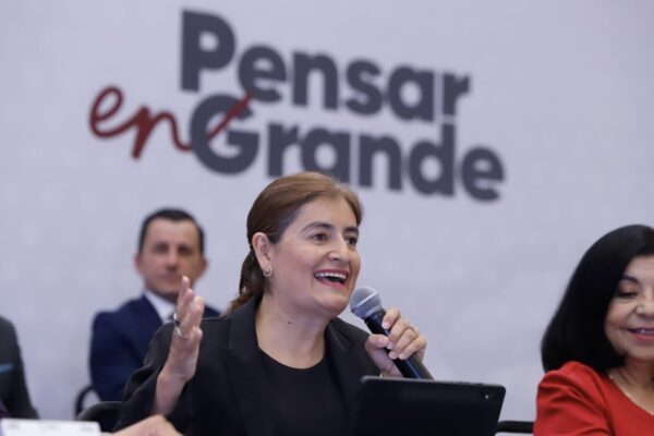 Celina Peña deja el gabinete de Armenta; asume Subsecretaría de Tecnología en el Gobierno Federal.