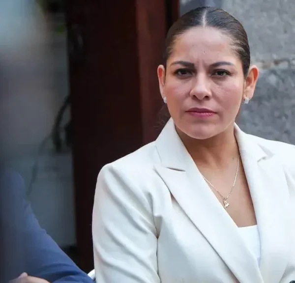 La ASE analizará el gasto en San Andrés Cholula luego de que la alcaldesa Lupita Cuautle pidiera mil millones de pesos para obras de pavimentación. FOTO: Ángulo 7.